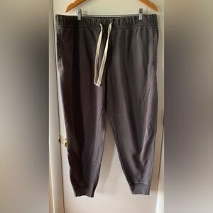 Men’s Charcoal Jogger Pants with Drawstring